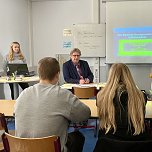 Nachtrag zur Aktion Schule trifft Wirtschaft (Foto: Regionalmanagement Northüringen) Nachtrag zur Aktion Schule trifft Wirtschaft (Foto: Regionalmanagement Northüringen)