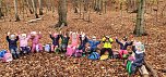 Kleine Spatzen erleben den Wald (Foto: Jennifer Kolditz)