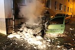 Mutmaßliche Brandanschläge gestern nacht in Sonderhausen (Foto: S.Dietzel) Mutmaßliche Brandanschläge gestern nacht in Sonderhausen (Foto: S.Dietzel)