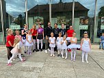 Die Eleven des Tanzstudio Radeva konnten am Denkmaltag gleich an zwei Orten auftreten (Foto: Dimitar Radev)