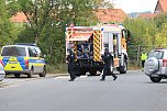 Die Polizei nimmt einen Mann fest, der ein Haus anz&uuml;nden wollte (Foto: S.Dietzel)