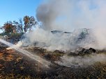 Einsatz der Feuerwehr bei Brand in Kirchengel (Foto: S.Dietzel) Einsatz der Feuerwehr bei Brand in Kirchengel (Foto: S.Dietzel)