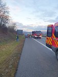 Auto auf der A38 brannte (Foto: Feuerwehr Breitenworbis/SD) Auto auf der A38 brannte (Foto: Feuerwehr Breitenworbis/SD)