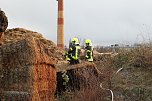 Strohballenbrand in Niedertopfstedt (Foto: S.Dietzel)