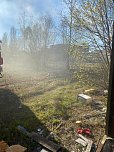 Starke Rauchentwicklung auf dem Gel&auml;nde des alten Gaswerks rief gestern die Feuerwehr auf den Plan (Foto: Silvio Dietzel/Lukas M&uuml;hlhause)