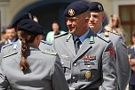 Feierliche Vereidigung von 71 Bundeswehrsoldaten und Soldatinnen auf dem Sondersh&auml;user Marktplatz (Foto: Eva Maria Wiegand)