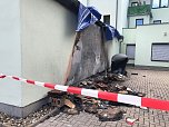 Ausgebrannte Mülltonne in Nordhausen (Foto: S. Dietzel) Ausgebrannte Mülltonne in Nordhausen (Foto: S. Dietzel)