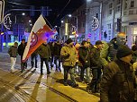 Zwei Kundgebungen am Weihnachtsmarkt (Foto: oas)