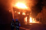 Pferdehof stand in Flammen (Foto: Feuerwehr Heiligenstadt)
