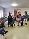 Kita-Kinder besuchen die Tagespflege Barbarossagarten (Foto: Karina Krausholz)