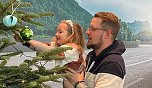 Weihnachtsbaumschmücken bei Skoda in Nordhausen (Foto: red) Weihnachtsbaumschmücken bei Skoda in Nordhausen (Foto: red)