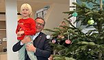 Weihnachtsbaumschmücken bei Skoda in Nordhausen (Foto: red) Weihnachtsbaumschmücken bei Skoda in Nordhausen (Foto: red)