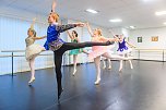 Tanzstudio Radeva bereitet Weihnahctsauff&uuml;hrungen vor (Foto: Marco Kneise)
