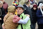 Ausgelassen und fr&ouml;hlich feierten die Menschen am Rosenmontag in Sondershausen (Foto: Eva Maria Wiegand)