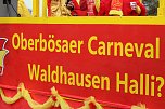 Ausgelassen und fr&ouml;hlich feierten die Menschen am Rosenmontag in Sondershausen (Foto: Eva Maria Wiegand)