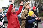 Ausgelassen und fr&ouml;hlich feierten die Menschen am Rosenmontag in Sondershausen (Foto: Eva Maria Wiegand)