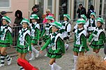 Ausgelassen und fr&ouml;hlich feierten die Menschen am Rosenmontag in Sondershausen (Foto: Eva Maria Wiegand)
