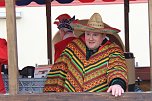 Ein bunter Karnevalszug zog sich am Rosenmontag durch Sondershausen (Foto: Eva Maria Wiegand)