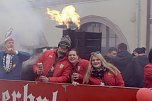 Ein bunter Karnevalszug zog sich am Rosenmontag durch Sondershausen (Foto: Eva Maria Wiegand)
