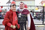 Ein bunter Karnevalszug zog sich am Rosenmontag durch Sondershausen (Foto: Eva Maria Wiegand)