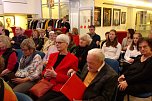 "Widerspenstige Collagen" in der Kreissparkasse (Foto: Hans Georg Backhaus)