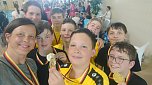 Siegreiche Nordh&auml;user Sch&uuml;ler im Wasser  (Foto: Humboldt-Gymnasium)