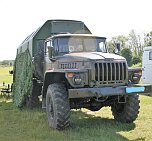 Ural auf dem Campingplatz (Foto: Ulrich Reinboth)