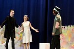 Theatergruppe des Salza-Gymnasiums feierte umjubelte Premiere mit ihren St&uuml;ck Alice im ANDERLAND, frei nach Lewis Carrol. (Foto: Eva Maria Wiegand)