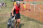 Die ersten Wettk&auml;mpfe beim Scheunenhof-Triathlon (Foto: agl)