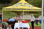 Das Sportzentrum "Am G&ouml;ldner" wurde feierlich er&ouml;ffnet. Ehrenamtliche des BSV Eintracht Sondershausen versorgten die G&auml;ste mit leckeren, kostenlosen Bratw&uuml;rsten (Foto: Eva Maria Wiegand)