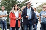 Sportzentrum "Am G&ouml;ldner" wurde feierlich er&ouml;ffnet. 2.v.li. Landr&auml;tin Antje Hochwind-Schneider; 2. v.re. Joachim Kreyer (bis 2018 B&uuml;rgermeister der Stadt Sondershausen) (Foto: Eva Maria Wiegand)