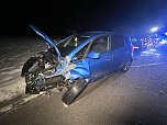 Glätteunfall vor Wolkramshausen (Foto: S. Dietzel) Glätteunfall vor Wolkramshausen (Foto: S. Dietzel)