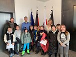 Die Sch&uuml;lerinnen und Sch&uuml;ler des F&ouml;rderzentrum Johann Heinrich Pestalozzi zu Gast im Rathaus (Foto: F&ouml;rderzentrum  Johann Heinrich Pestalozzi)