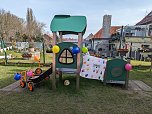 Gro&szlig;e Freude &uuml;ber das neue Spielger&auml;t herrschte bei den Bebraspatzen (Foto: Janine Skara)