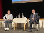 Szenen einer kontroversen Fragestunde (Foto: oas)