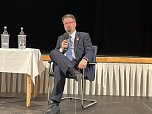 Szenen einer kontroversen Fragestunde (Foto: oas)