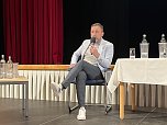 Szenen einer kontroversen Fragestunde (Foto: oas)