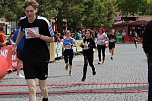 Eintausend L&auml;uferinnen und L&auml;ufer beteiligten sich am 3T&uuml;rmelauf in Bad Langensalza 2024 (Foto: Eva Maria Wiegand)