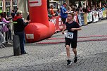 Eintausend L&auml;uferinnen und L&auml;ufer beteiligten sich am 3T&uuml;rmelauf in Bad Langensalza 2024 (Foto: Eva Maria Wiegand)