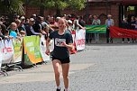 Eintausend L&auml;uferinnen und L&auml;ufer beteiligten sich am 3T&uuml;rmelauf in Bad Langensalza 2024 (Foto: Eva Maria Wiegand)