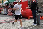 Eintausend L&auml;uferinnen und L&auml;ufer beteiligten sich am 3T&uuml;rmelauf in Bad Langensalza 2024 (Foto: Eva Maria Wiegand)