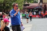Eintausend L&auml;uferinnen und L&auml;ufer beteiligten sich am 3T&uuml;rmelauf in Bad Langensalza 2024 (Foto: Eva Maria Wiegand)