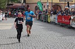 Eintausend L&auml;uferinnen und L&auml;ufer beteiligten sich am 3T&uuml;rmelauf in Bad Langensalza 2024 (Foto: Eva Maria Wiegand)
