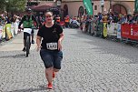 Eintausend L&auml;uferinnen und L&auml;ufer beteiligten sich am 3T&uuml;rmelauf in Bad Langensalza 2024 (Foto: Eva Maria Wiegand)