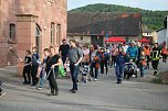 Maibaum gesetzt (Foto: U. Reinboth )