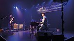Jazz im Zelt mit dem OZ NOY TRIO (Foto: Holger Gonska)