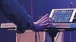 Jazz im Zelt mit dem OZ NOY TRIO (Foto: Holger Gonska)