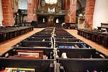 B&uuml;chermarkt vor der Blasii-Kirche (Foto: agl)