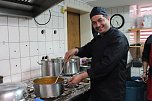 Er&ouml;ffnungsfeier mit geladenen G&auml;sten im Punjabi Bad&acute;sha (Foto: Eva Maria Wiegand)