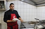 Er&ouml;ffnungsfeier mit geladenen G&auml;sten im Punjabi Bad&acute;sha (Foto: Eva Maria Wiegand)
